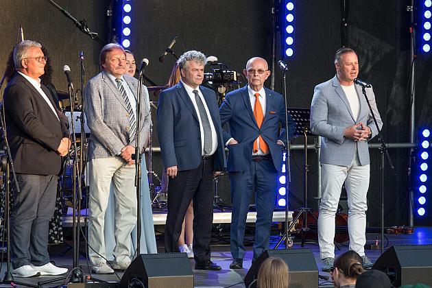 Święto Kretingi - gratulacje i wyrazy uznania dla mieszkańców