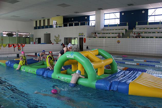 Szalona zabawa na Pływalni Miejskiej