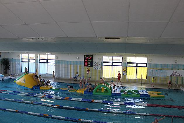 Szalona zabawa na Pływalni Miejskiej