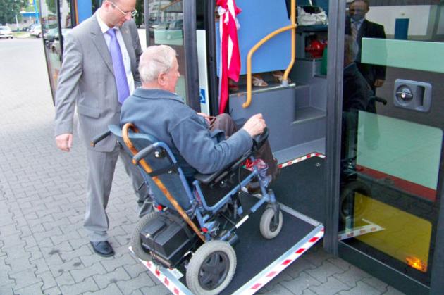 Nowy autobus na ulicach Lęborka