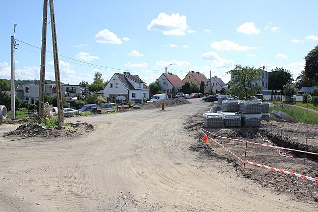 Na Pułaskiego trwa budowa nowej drogi