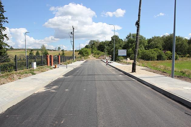 Na Pułaskiego trwa budowa nowej drogi