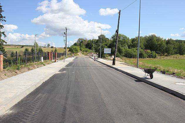 Na Pułaskiego trwa budowa nowej drogi
