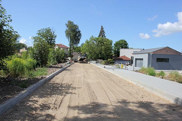 Na Pułaskiego trwa budowa nowej drogi