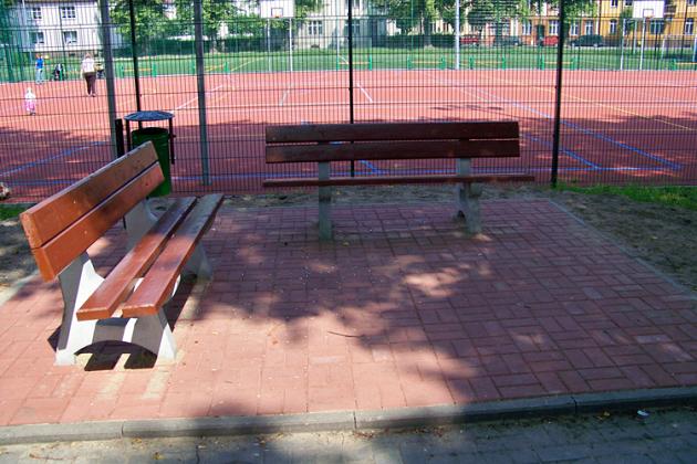 Więcej kwiatów i miejsc do wypoczynku