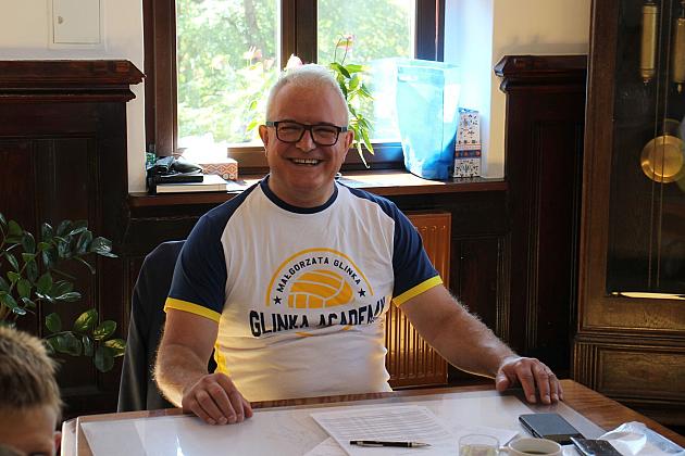 Burmistrz pogratulował zdolnym siatkarzom i ich trenerom