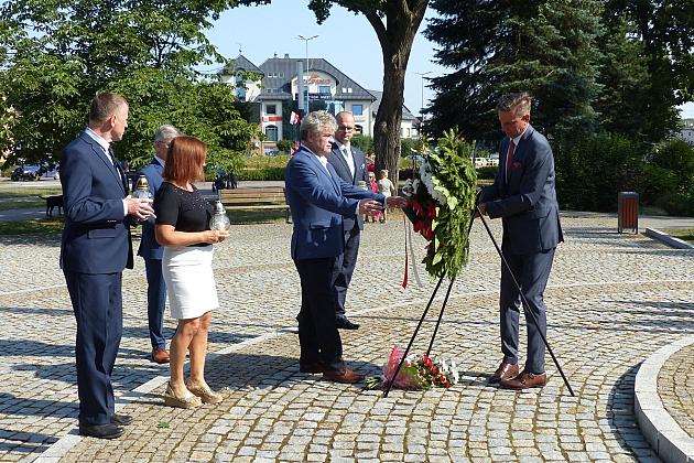 Kwiaty w Święto Wojska Polskiego