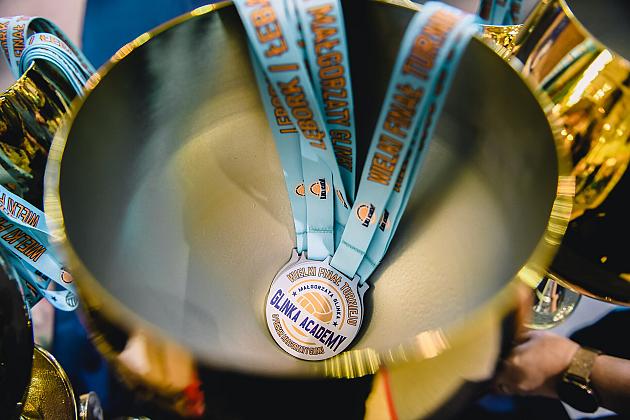 Siatkarze i siatkarki Glinka Academy rywalizowali w Lęborku i w Łebie