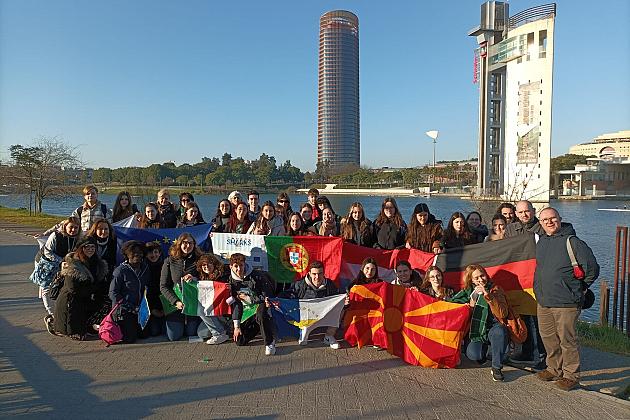 Uczniowie i nauczyciele „Jedynki” w ramach Erasmus+ polecieli do Hiszpanii