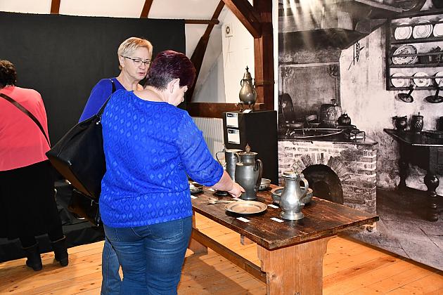 „Z podziemi na salony…” Nowa wystawa w Galerii „Strome Schody”