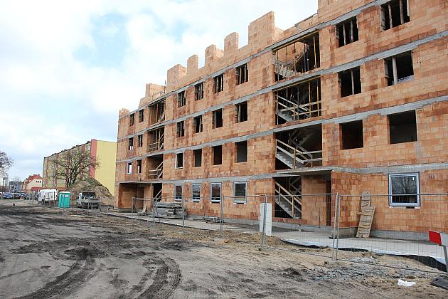 Przy Władysława IV i Obrońców Wybrzeża powstają nowe domy