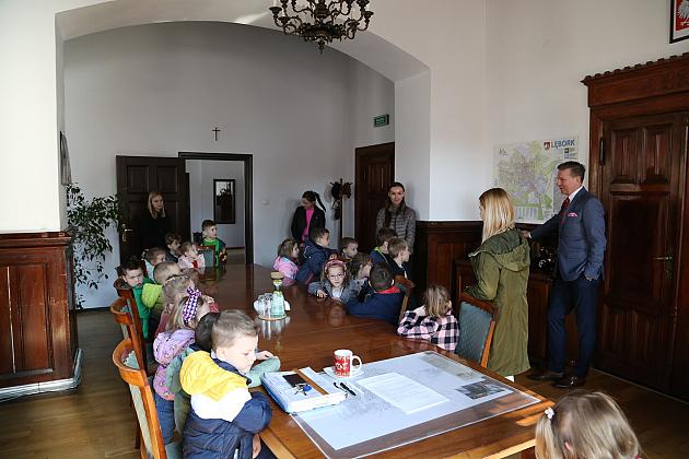 Przedszkole „Jesteśmy razem” z wizytą w Ratuszu