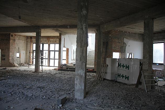 Modernizacja budynku po banku na miejską bibliotekę