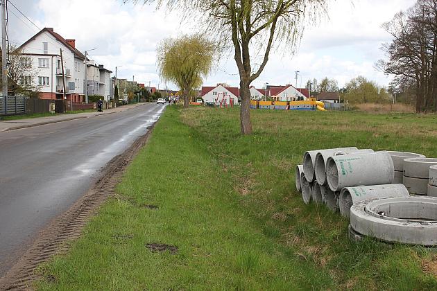 Droga pieszo-rowerowa połączy ulicę Czołgistów z Komuny Paryskiej