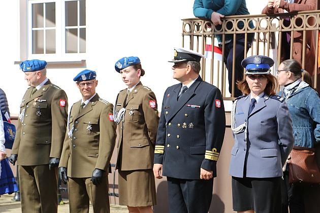 Dzień Flagi RP – uroczystość przed Starostwem Powiatowym