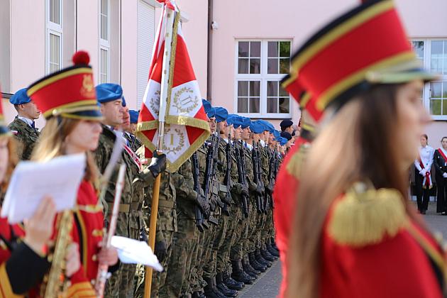 Dzień Flagi RP – uroczystość przed Starostwem Powiatowym