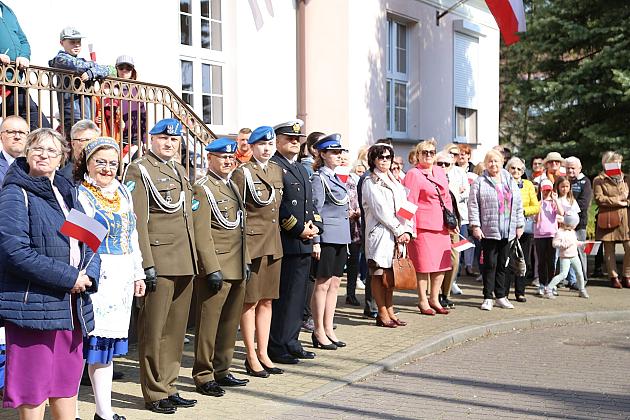 Dzień Flagi RP – uroczystość przed Starostwem Powiatowym