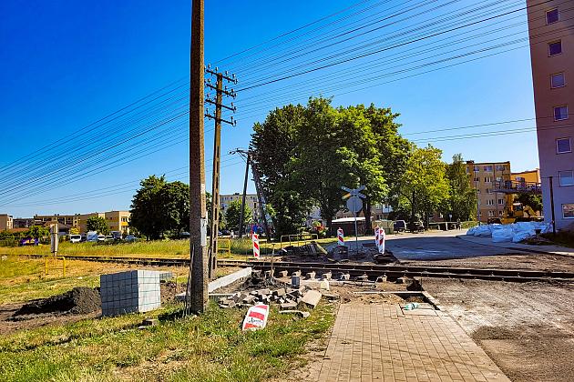 Wystartowała budowa przejścia przez przejazd kolejowy Mireckiego/Topolowa