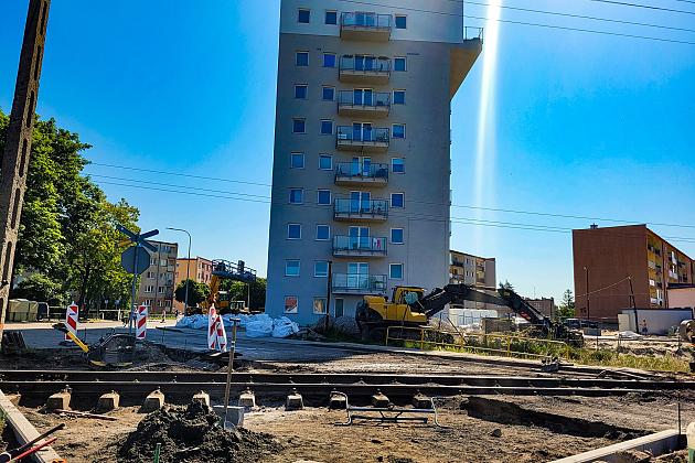 Wystartowała budowa przejścia przez przejazd kolejowy Mireckiego/Topolowa