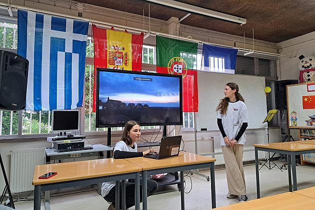 Uczniowie SLO na Erasmusie w Portugalii