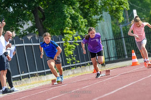 I Wiosenny Mityng Lekkoatletyczny „Sport - zdrowy nałóg, czysta e-energia”