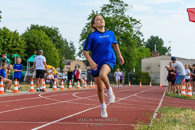 I Wiosenny Mityng Lekkoatletyczny „Sport - zdrowy nałóg, czysta e-energia”