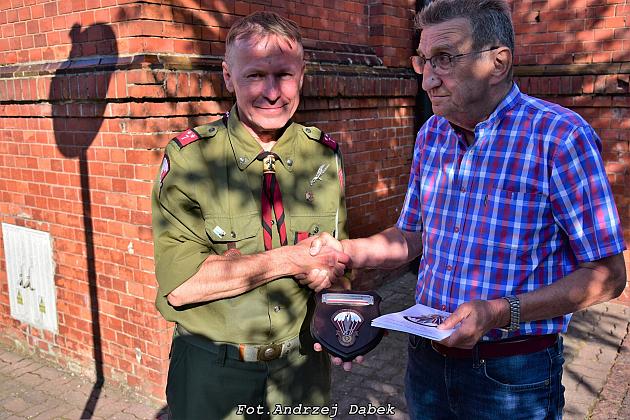 40-ta rocznica nadania imienia generała Stanisława Sosabowskiego 7 Harcerskiej Drużynie Czerwonych Beretów z Lęborka