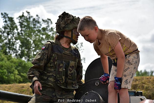 40-ta rocznica nadania imienia generała Stanisława Sosabowskiego 7 Harcerskiej Drużynie Czerwonych Beretów z Lęborka