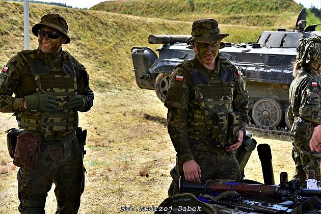 40-ta rocznica nadania imienia generała Stanisława Sosabowskiego 7 Harcerskiej Drużynie Czerwonych Beretów z Lęborka