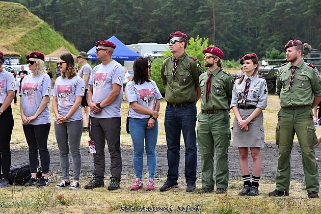 40-ta rocznica nadania imienia generała Stanisława Sosabowskiego 7 Harcerskiej Drużynie Czerwonych Beretów z Lęborka