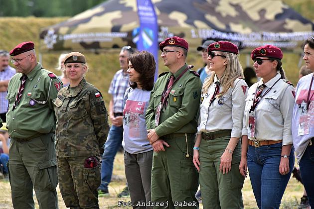 40-ta rocznica nadania imienia generała Stanisława Sosabowskiego 7 Harcerskiej Drużynie Czerwonych Beretów z Lęborka