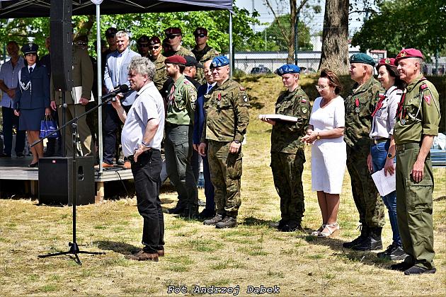 40-ta rocznica nadania imienia generała Stanisława Sosabowskiego 7 Harcerskiej Drużynie Czerwonych Beretów z Lęborka