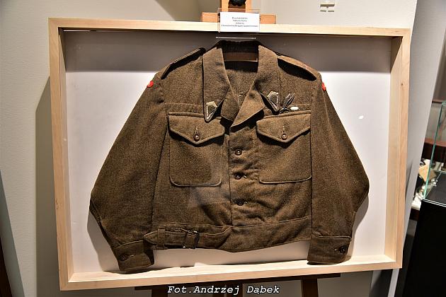 40-ta rocznica nadania imienia generała Stanisława Sosabowskiego 7 Harcerskiej Drużynie Czerwonych Beretów z Lęborka