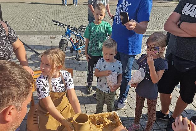 Ceramiczny Lębork – piknik rodzinny na Placu Pokoju