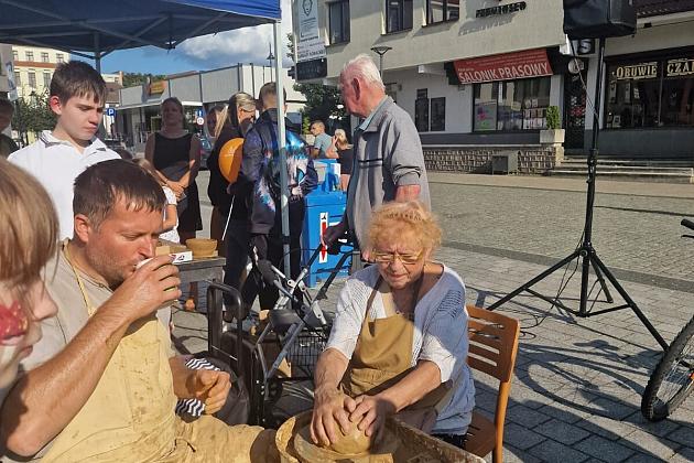 Ceramiczny Lębork – piknik rodzinny na Placu Pokoju