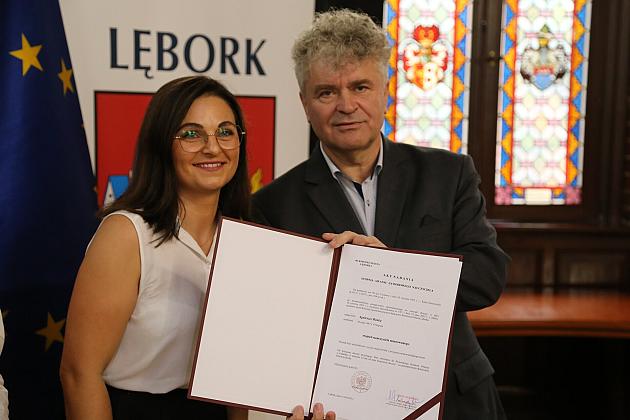 Oświatowa uroczystość w ratuszu