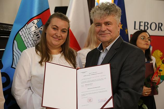 Oświatowa uroczystość w ratuszu