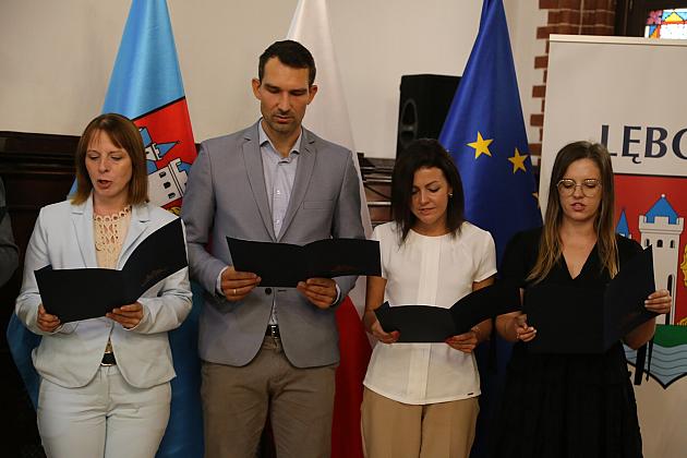 Oświatowa uroczystość w ratuszu