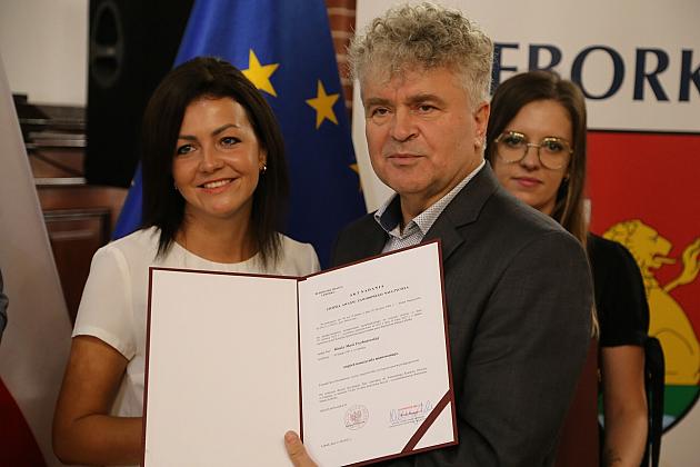 Oświatowa uroczystość w ratuszu