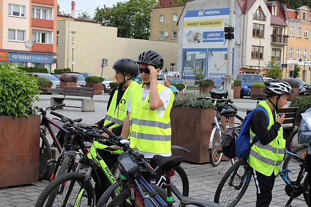 Rajd pieszo-rowerowy wyruszył z placu Pokoju