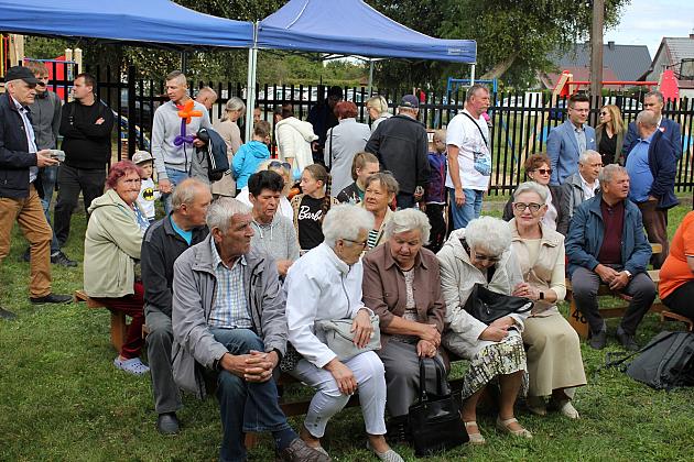 Plac im. Franciszka Szczypiora otwarty!
