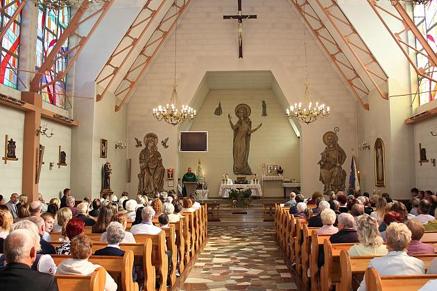 Plac im. Franciszka Szczypiora otwarty!