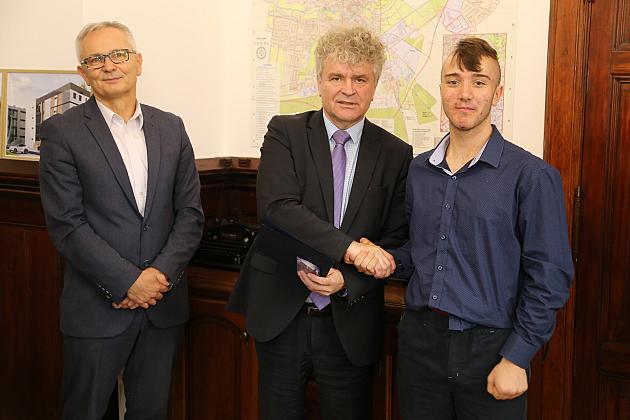 Święto edukacji, nauczycieli i pracowników oświaty w ratuszu