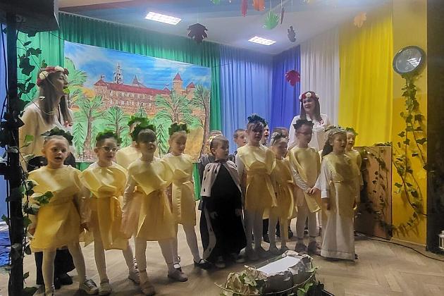 Wieczornica z okazji Święta Niepodległości w Przedszkolu Nr 6 w Lęborku!