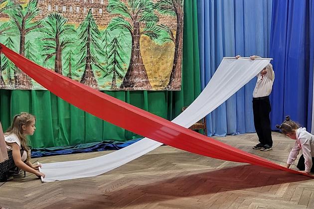 Wieczornica z okazji Święta Niepodległości w Przedszkolu Nr 6 w Lęborku!