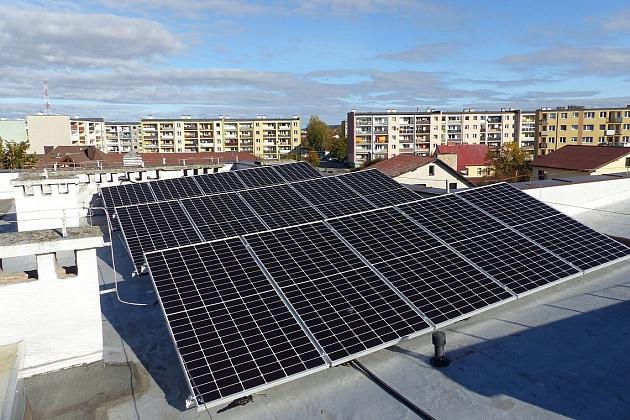 Instalacje układów fotowoltaicznych na budynkach użyteczności publicznej w Gminie Miasto Lębork