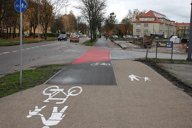 Droga rowerowa na Wojska Polskiego kompletna