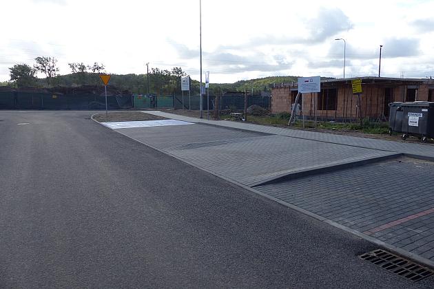 Nowa ulica na Zatorzu. Mieszka I bis z asfaltem