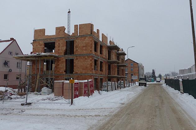 Przy ulicy Władysława IV powstają nowe domy