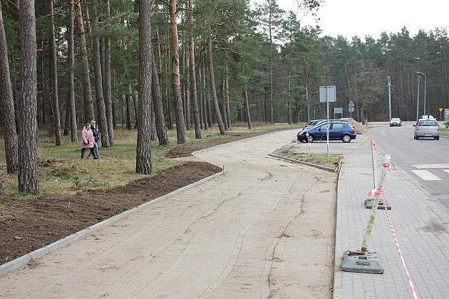 Przy ulicach Teligi i Władysława IV powstaje nowa droga pieszo-rowerowa